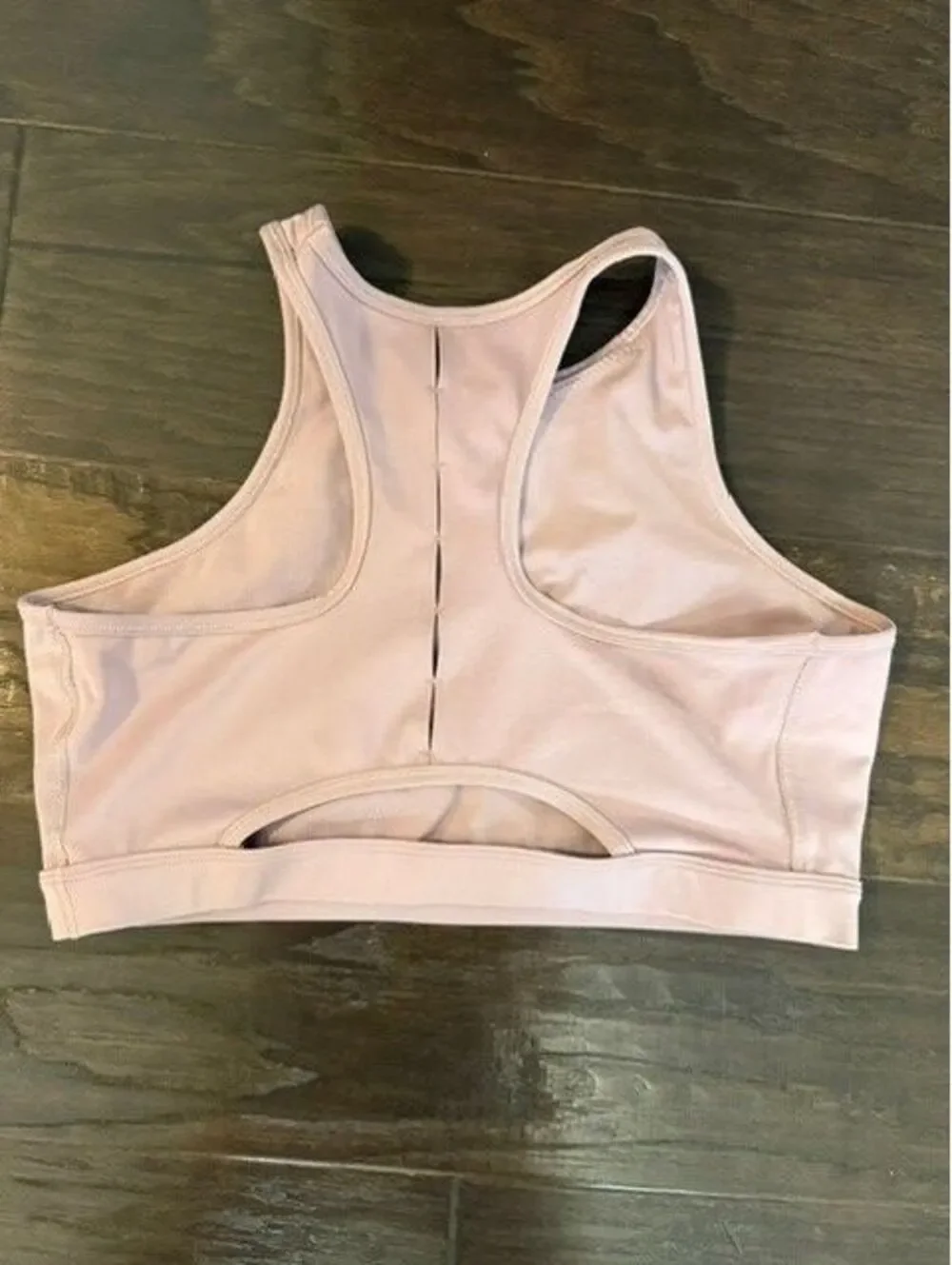 NWOT Nike Women's Yoga dri-fit swoosh sports bra in lavender size XL